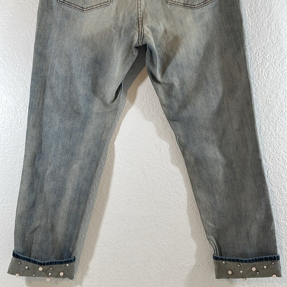 KUT FROM THE KLOTH “Catherine” Boyfriend Denim Jeans with Pearl Embellishments - Picture 7 of 10